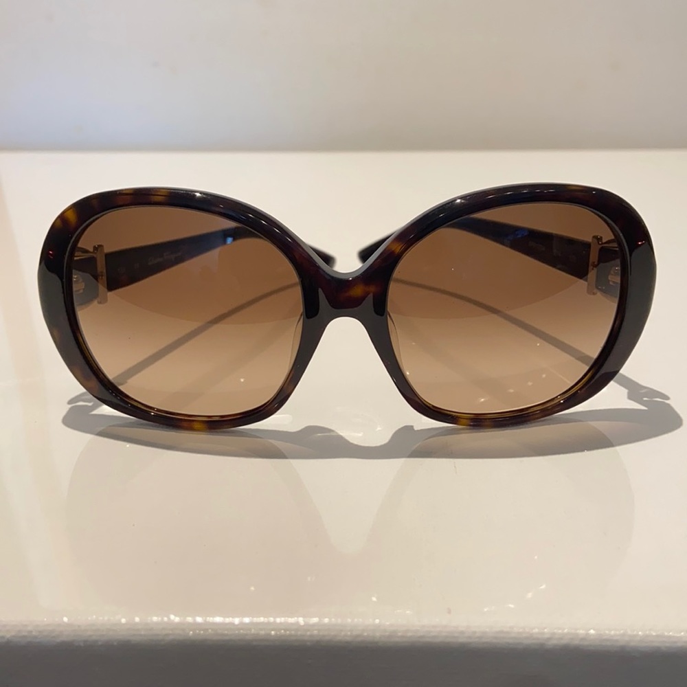 Ferragamo Women’s Sunglasses SF612SA 214 Brown